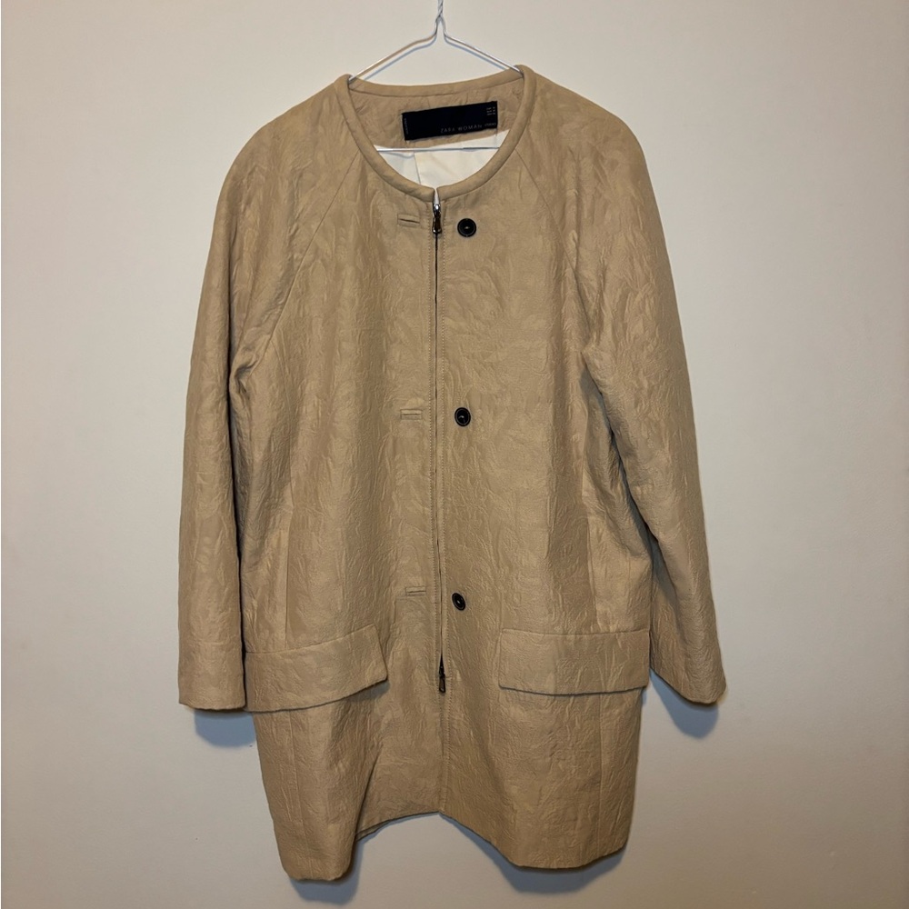 Woman’s Zara Tan Jacket